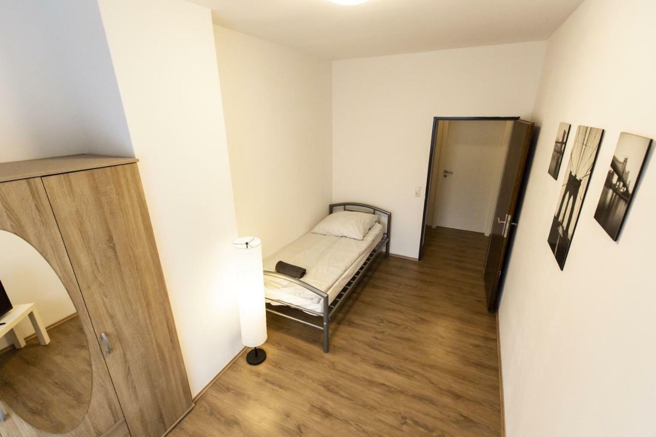 Avr Apartment Hof 1 Bremerhaven Buitenkant foto