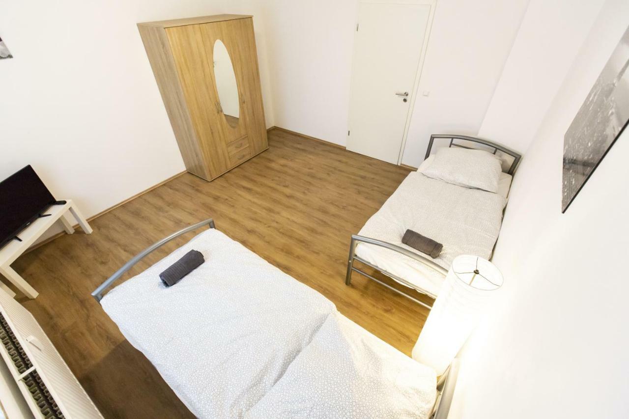 Avr Apartment Hof 1 Bremerhaven Buitenkant foto