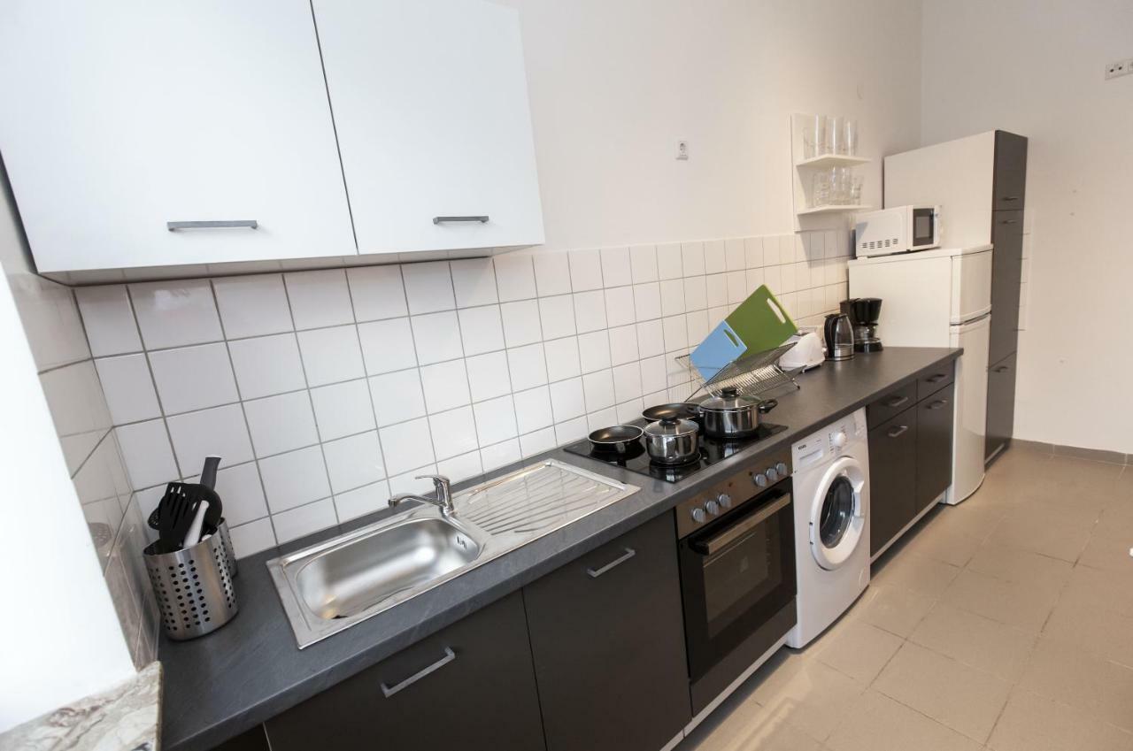 Avr Apartment Hof 1 Bremerhaven Buitenkant foto